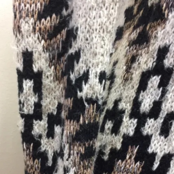 Sun & Shadow Women Sweater Coat Overpiece  Tribal Print Cream Brown XS - Picture 9 of 11